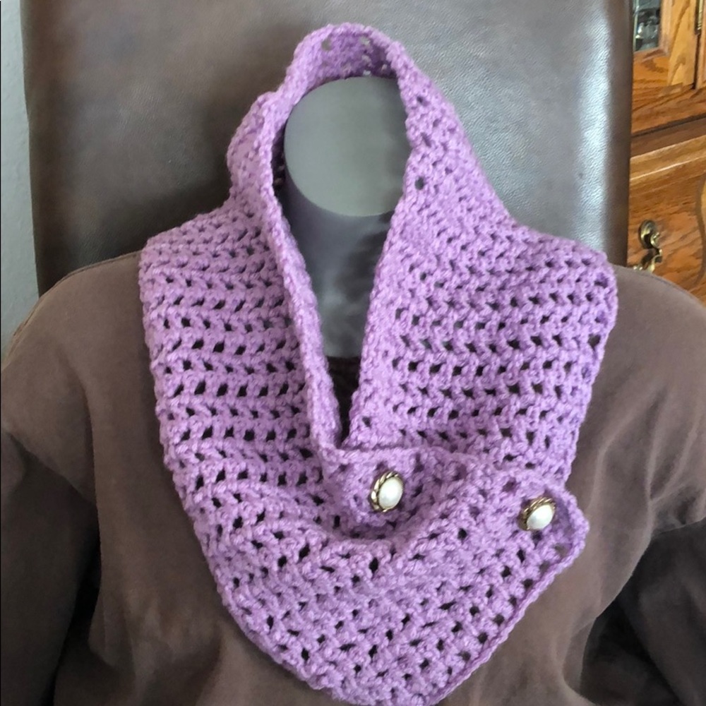 Cowl scarf lavender color neck warmer